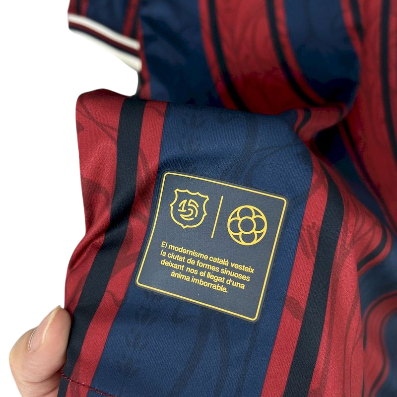Camisa Barcelona Edição Clássica  Especial 25/26 - Nike Torcedor Masculina